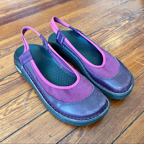 Chaco Mary Jane Pink & Purple Vintage Shoes 7.5